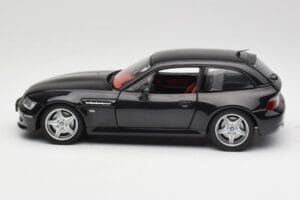 BMW Z3 E36 M Coupé Cosmos Noir UT Models 1:18 80439422193 Métal Moulé — image 4 sur 8