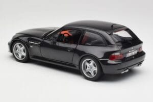 BMW Z3 E36 M Coupé Cosmos Noir UT Models 1:18 80439422193 Métal Moulé — image 7 sur 8