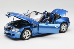 BMW Z3 E36 M Roadster Estoril Blue Bburago 1:18 3349-M1 Métal Moulé — image 2 sur 8