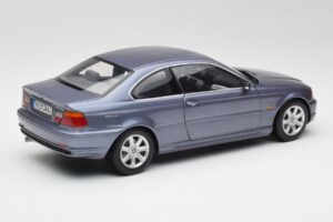 BMW 318Ci E46 Bleu Kyosho 1:18 80439411583 Métal Moulé — image 3 sur 8