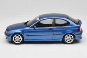BMW 318ti E46 Compact Estoril Blue Otto 1:18 OT462 Résine — image 3 sur 6