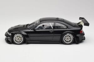 BMW M3 GTR E46 Plain Body Jet Noir AUTOart 1:18 80447 Métal Moulé — image 3 sur 6