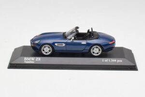 BMW Z8 E52 Topaze Bleu Minichamps 1:43 431028740 Métal Moulé