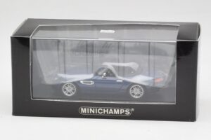 BMW Z8 E52 Topaze Bleu Minichamps 1:43 431028740 Métal Moulé — image 5 sur 5