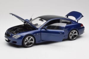 BMW M6 E63 Bleu Kyosho 1:18 80430413351 Métal Moulé — image 2 sur 8