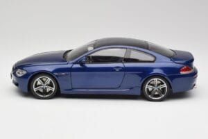 BMW M6 E63 Bleu Kyosho 1:18 80430413351 Métal Moulé — image 4 sur 8