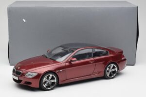 BMW M6 E63 Rouge Kyosho 1:18 80430398134 Métal Moulé — image 8 sur 8