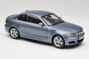 BMW 1 E82 Coupé Bleu Kyosho 1:18 80430427065 Métal Moulé — image 6 sur 8