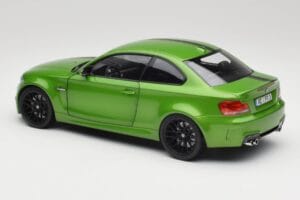 BMW Série 1 E82 Coupé Taiga Green Metallic Minichamps 1:18 110020024 Métal Moulé — image 7 sur 8