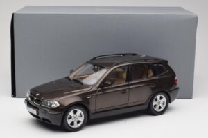 BMW X3 E83 3.0d Marron Foncé Métallique Kyosho 1:18 80430300736 Métal Moulé — image 8 sur 8