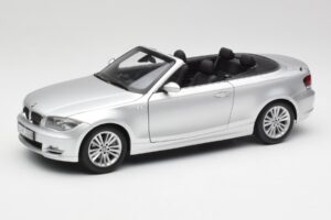 BMW 135i E88 Cabriolet Titan Argent Kyosho 1:18 80430427021 Métal Moulé