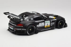 BMW Z4 E89 GT3 #19 Pixum C. Hurtgen / D. Baumann Spa 24 Hours Winner 2013 Minichamps 1:18 151132399 Métal Moulé — image 2 sur 6