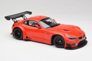 BMW Z4 E89 GT3 Rouge Minichamps 1:18 151122300 Métal Moulé — image 4 sur 6