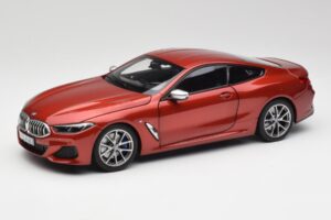 BMW M850i G15 Orange Métallisé Norev 1:18 183285 Métal Moulé