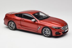 BMW M850i G15 Orange Métallisé Norev 1:18 183285 Métal Moulé — image 6 sur 8