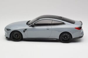 BMW M4 G82 Brooklyn Gris Minichamps 1:18 155020124 Métal Moulé — image 3 sur 6