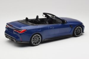 BMW M4 G82 Cabriolet Frozen Portimao Blue Minichamps 1:18 155021030 Métal Moulé — image 2 sur 6