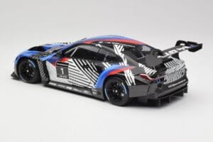 BMW M4 GT3 G82 #1 Test Version 2021 Minichamps 1:18 113222003 Métal Moulé — image 7 sur 8