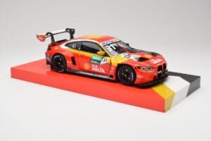 BMW M4 GT3 G82 #31 S. van der Linde Team Schubert DTM Champion 2022 Minichamps 1:18 113222331 Métal Moulé — image 6 sur 8