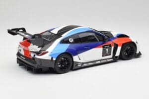 BMW M4 GT3 Presentation Car 2021 Minichamps 1:18 155212000 Métal Moulé — image 2 sur 6