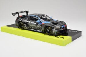 BMW M4 GT3 G82 #46 V. Rossi WRT Test 2023 Minichamps 1:18 113232246 Métal Moulé — image 6 sur 8