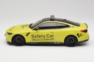 BMW M4 G82 MotoGP Safety Car Minichamps 1:18 155020126 Métal Moulé — image 3 sur 6