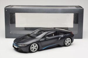 BMW i8 Sophisto Grey Minichamps 1:18 80432336842 Métal Moulé — image 8 sur 8