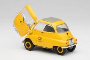 BMW Isetta 250 Deutsche Bundespost Revell 1:18 925 Métal Moulé — image 5 sur 8
