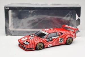 BMW M1 BASF GS Sport #35 H-J. Stuck / H. Heyer 6 Hours of Silverstone 1981 Minichamps 1:18 155812935 Métal Moulé — image 6 sur 6