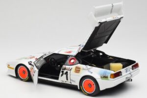 BMW M1 #83 Danner Bayern C. Danner / L. Oberndorfer 24 Hours of Le Mans 1981 Minichamps 1:18 80430306592 Métal Moulé — image 5 sur 8