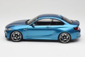BMW M2 F87 Blue Metallic Minichamps 1:18 155026101 Métal Moulé — image 3 sur 6