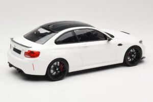 BMW M2 CS F87 Blanc avec jantes noires Minichamps 1:18 155021025 Métal Moulé — image 2 sur 6