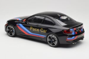 BMW M2 F87 Pace Car Minichamps 1:18 155026106 Métal Moulé — image 5 sur 6