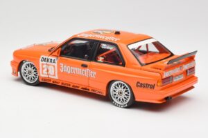 BMW M3 E30 #20 Jagermeister W. Gardner DTM 1992 Minichamps 1:18 180922020-O Métal Moulé — image 7 sur 8