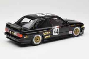 BMW M3 E30 JPS Team BMW #44 J. Richards / T. Longhurst Class Winners Bathurst 1000 1987 Minichamps 1:18 155872044 Métal Moulé — image 2 sur 6