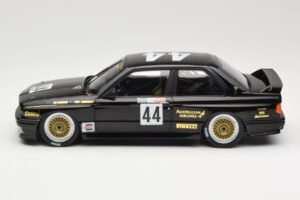 BMW M3 E30 JPS Team BMW #44 J. Richards / T. Longhurst Class Winners Bathurst 1000 1987 Minichamps 1:18 155872044 Métal Moulé — image 3 sur 6