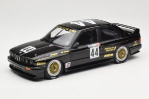 BMW M3 E30 JPS Team BMW #44 J. Richards / T. Longhurst Class Winners Bathurst 1000 1987 Minichamps 1:18 155872044 Métal Moulé