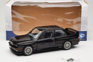 BMW M3 E30 Sport Evo Noir Solido 1:18 S1801501 Métal Moulé — image 8 sur 8