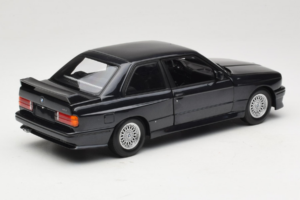 BMW M3 E30 Sport Evolution Blue Metallic Minichamps 1:18 180020308 Métal Moulé — image 3 sur 8