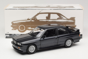 BMW M3 E30 Sport Evolution Blue Metallic Minichamps 1:18 180020308 Métal Moulé — image 8 sur 8