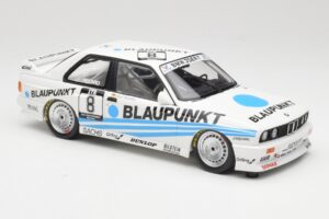 BMW M3 E30 Team Schnitzer #8 O. Manthey DTM 1988 Minichamps 1:18 155882008 Métal Moulé — image 4 sur 6