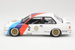 BMW M3 E30 Zackspeed #2 E. van de Poele Champion DTM 1987 Minichamps 1:18 155872002 Métal Moulé — image 3 sur 6