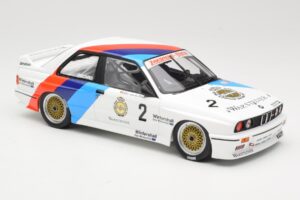 BMW M3 E30 Zackspeed #2 E. van de Poele Champion DTM 1987 Minichamps 1:18 155872002 Métal Moulé — image 4 sur 6