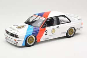 BMW M3 E30 Zackspeed #2 E. van de Poele Champion DTM 1987 Minichamps 1:18 155872002 Métal Moulé