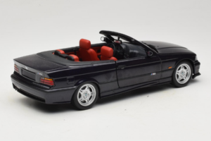 BMW M3 E36 Cabriolet Techno Violet UT Models 1:18 180022330 Métal Moulé — image 3 sur 8