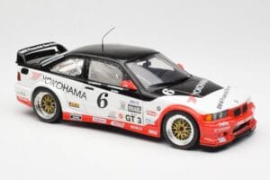 BMW M3 E36 GTR #0 B. Auberlen / M. Simo / P. Cunningham Daytona 24 Hours 1998 UT Models 1:18 39816 Métal Moulé — image 6 sur 8