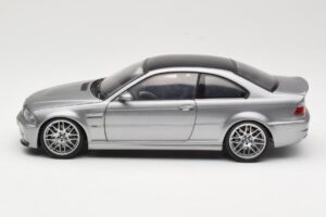 BMW M3 E46 CSL Argent Kyosho 1:18 08506S Métal Moulé — image 4 sur 8