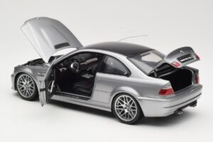 BMW M3 E46 CSL Argent Kyosho 1:18 08506S Métal Moulé — image 5 sur 8