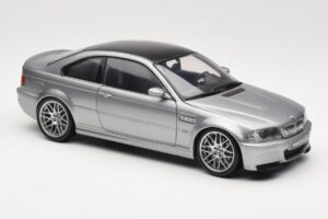 BMW M3 E46 CSL Argent Kyosho 1:18 08506S Métal Moulé — image 6 sur 8