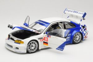 BMW M3 E46 GTR #24 D. Muller / J. Muller / H.-J. Stuck ALMS 2001 Minichamps 1:18 80430139184 Métal Moulé — image 2 sur 8